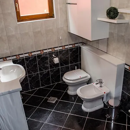 Demi Old Town - Garage Parking 4*