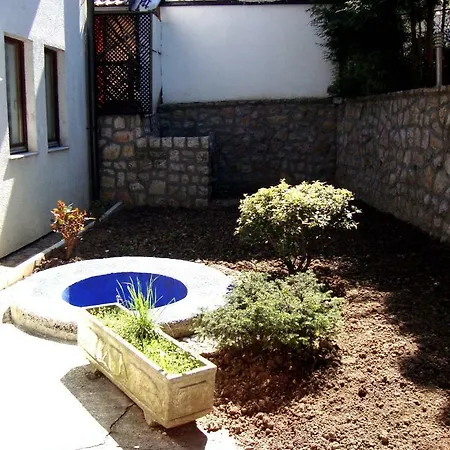 Demi Old Town - Garage Parking Gæstehus Sarajevo