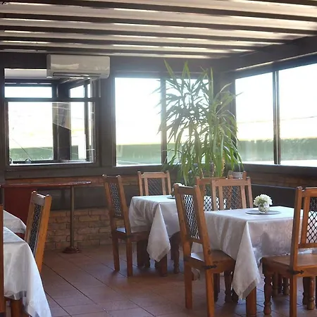 Demi Old Town - Garage Parking Sarajevo