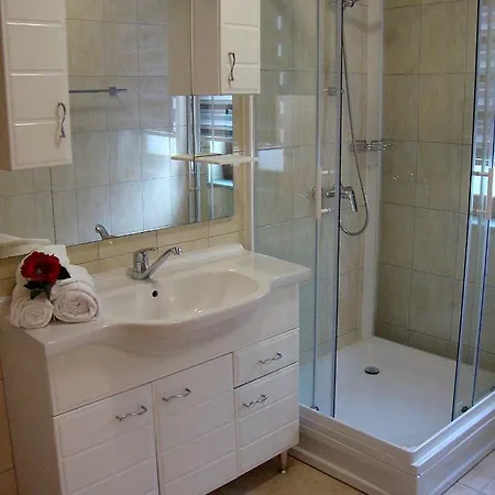 Demi Old Town - Garage Parking 4* Sarajevo