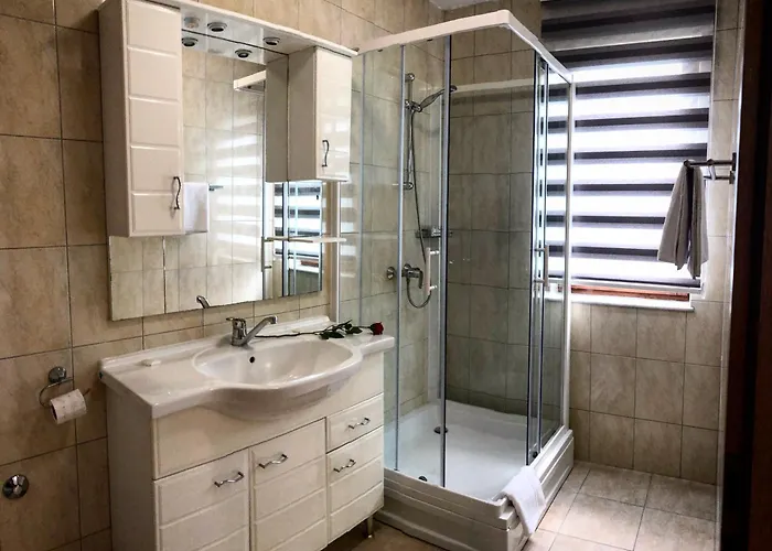 Demi Old Town - Garage Parking 4* Sarajevo