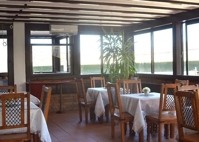 Demi Old Town - Garage Parking Sarajevo