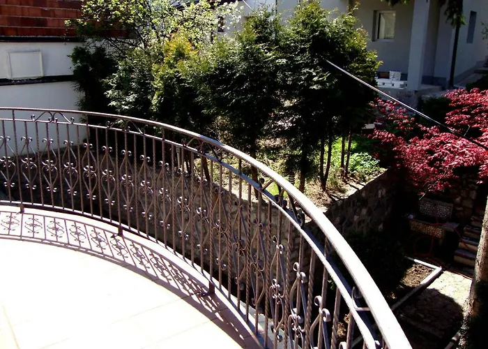 Demi Old Town - Garage Parking Guest house Sarajevo